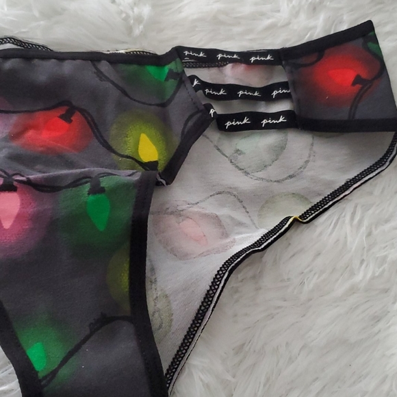 VSPINK HOLIDAY PANTIES!!! - Picture 3 of 3